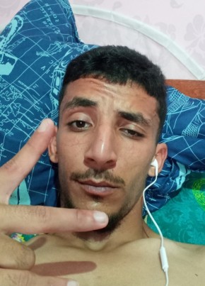 Ali из Sidi Akkacha 26 лет