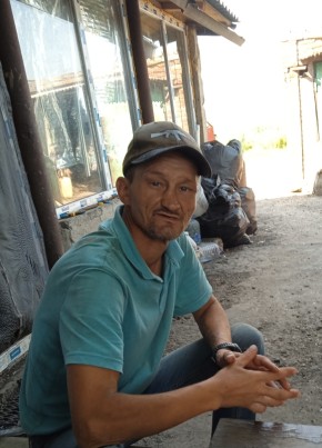 Алексей из Иловайска 44 года