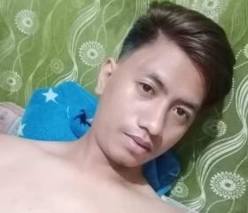 mois, 28, Keningau