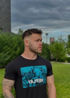 Андрей из Вологды 37 лет