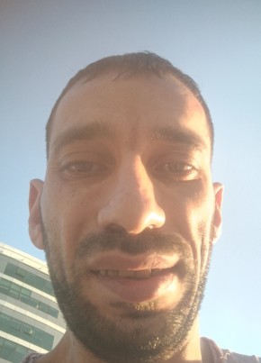 Mustafa из Çankaya 31 год