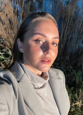 Карина из Chişinău 26 лет