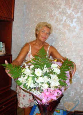 Галина, 75, Россия, Севастополь