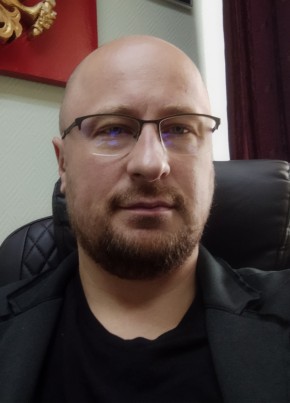 Dmitriy, 38, Russia, Aykhal