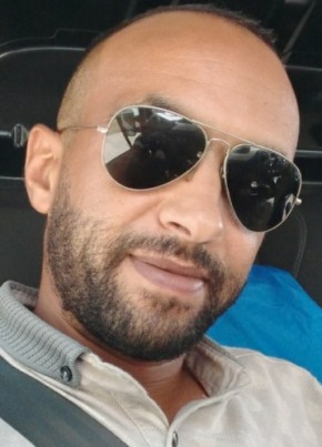 Khaled, 38, République Française, Lyon