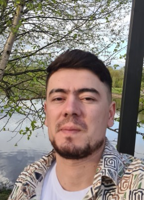 Nosirxon Gulomov, 27, Uzbekistan, Namangan