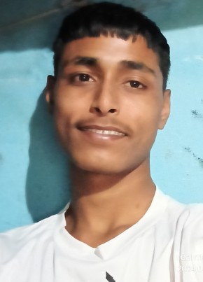 Gopi, 19, India, Panipat
