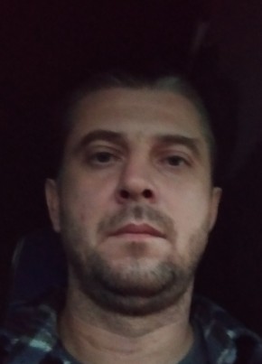 Максим из Ейска 45 лет