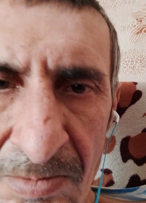 Дима из Вольска 46 лет
