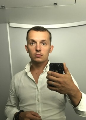 Кирилл из Ленинградскаи 35 лет