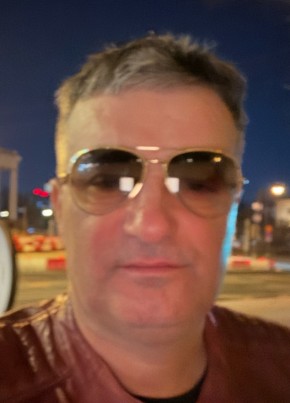 Harun из Paris 18 лет