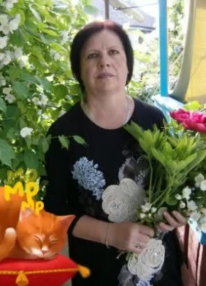 Вера, 66, Россия, Керчь