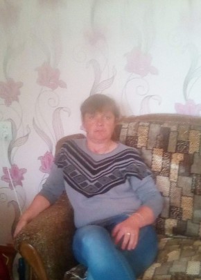 Лариса из Новозыбкова 48 лет