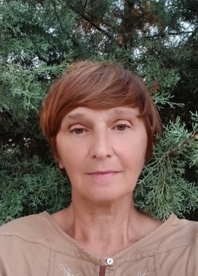 Людмила из Санкт-Петербурга 60 лет