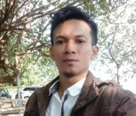 Apri, 45, Yogyakarta