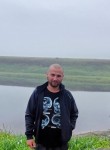 Vladimir, 35, Yelizovo