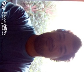 Nedim, 33, Punaauia