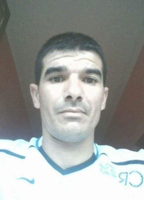 Djalal, 37, People’s Democratic Republic of Algeria, Jijel