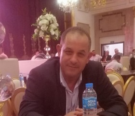 علي, 43, Al Matariyah