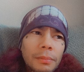 Avy, 43, Cheyenne