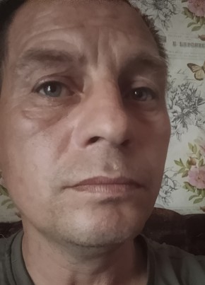 Слава из Кормиловки 44 года