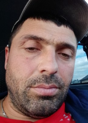 Рустам из Нальчика 39 лет