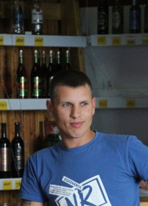 Антон, 36, Россия, Карпогоры