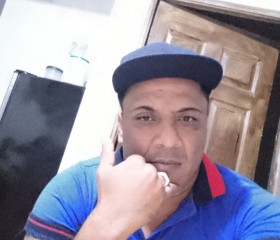Negrito Guzmán, 34, Liberia