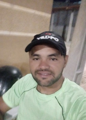 Felipe Araújo из Petrolina 25 лет