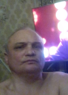 олег, 56, Россия, Жуковка