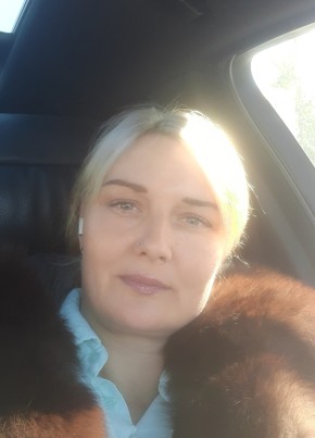 Ольга, 47, Россия, Сургут