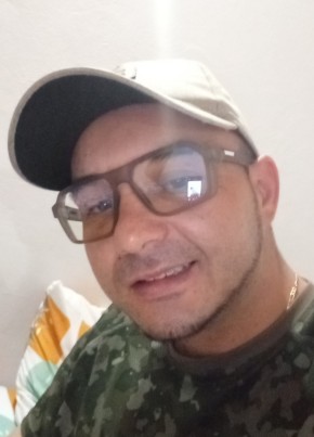 Gustavo из Manizales 34 года