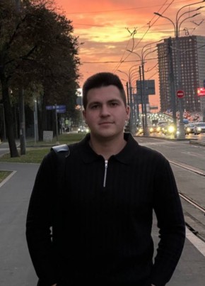 Евгений из Белгорода 23 года