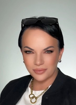 Kristina, 40, Russia, Sevastopol