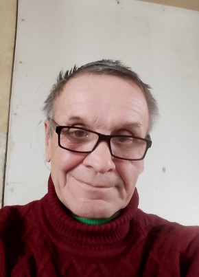Игорь Камашев из Ижевска 61 год