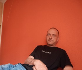 Tibor, 46, Budapest XXI. keruelet