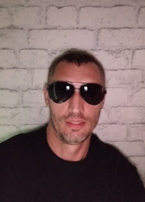 Юрий из Березники 42 года