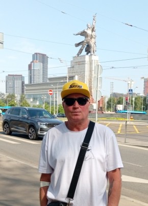 Александр из Москвы 48 лет
