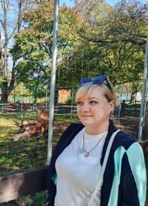 Арина, 41, Россия, Краснодар