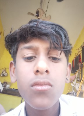 Vijay Upradiya, 19, India, Kannod