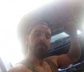 Lapyo Atman, 37, Boumerdas