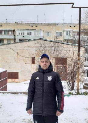 Евгений, 31, Россия, Саки