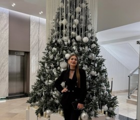 Polina, 28, Moscow