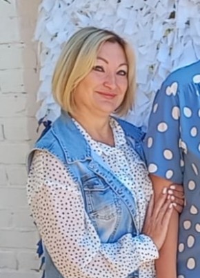 Елена, 54, Россия, Николаевск