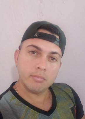 Chino, 34, República de Cuba, La Habana