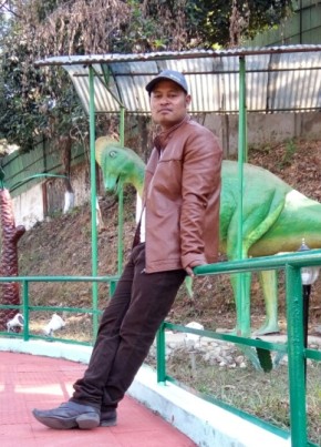 Om thapa, 43, India, Itanagar