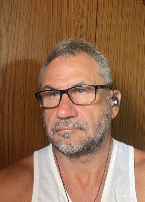 Vlad, 63, Estonia, Tallinn