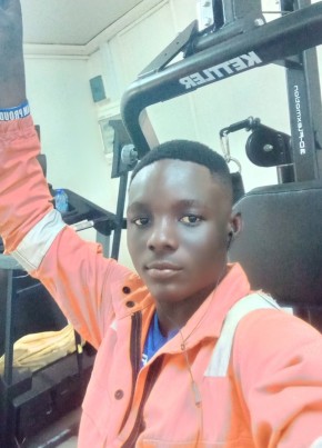 Joseph Ayebah, 20, Ghana, Takoradi