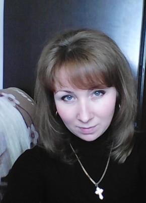 Каролина, 40, Україна, Лисичанськ