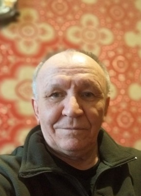 Василий, 67, Россия, Покровск